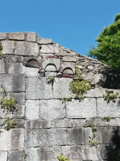 Archetti pensili - Resti Della Chiesa di San Martino a Gattico
