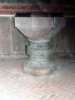 Prima campata cappella destra. - Battistero, undeum patrem - Parrocchiale di Santo Stefano a Villafranca Piemonte