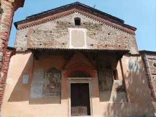 Facciata - Chiesa Castellana Ex Parrocchiale dei Santi Filippo e Giacomo a Verzuolo