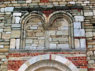 Facciata dettaglio - Chiesa di San Martino a Busca