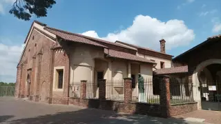 Facciata e fianco - Chiesa di San Nazzaro della Costa a Novara