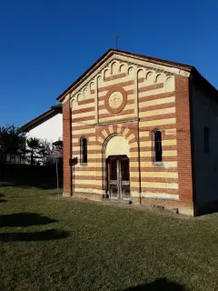Facciata - Chiesa di San Pietro a Calliano