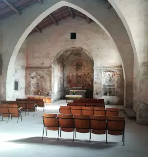 Interno - Oratorio di Santa Maria di Campagna a Barengo