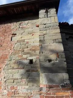 Fianco destro - Chiesa di San Giovanni Battista a Berzano di San Pietro