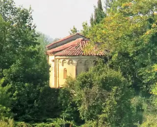 Vista da lontano lato absidale - Chiesa di San Marziano o Santa Agata a Viarigi