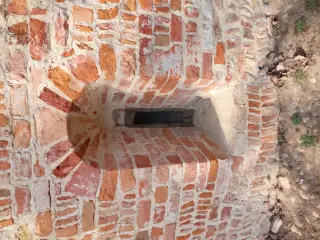 Monofora - Chiesa di Santa Maria de Flesco o Madonna delle Ciappellette a Rocchetta Tanaro