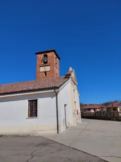 Fianco sinistro - Chiesa di San Pietro a San Damiano d'AstiFrazione San Pietro Cussaneo