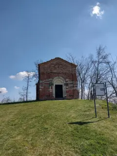 Vista - Chiesa di San Lorenzo a Tigliole
