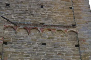 Campanile dettagli - Torre Campanaria di Santa Giulia a Monastero Bormida