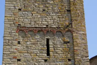 Campanile dettagli - Torre Campanaria di Santa Giulia a Monastero Bormida