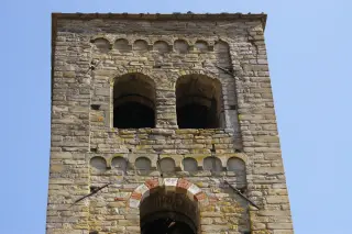 Campanile dettagli - Torre Campanaria di Santa Giulia a Monastero Bormida