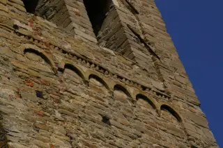 Campanile dettagli - Torre Campanaria di Santa Giulia a Monastero Bormida