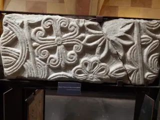 Frammenti scultorei - Duomo o Cattedrale di San Lorenzo a Alba