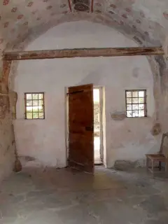 Controfacciata - Cappella di San Sebastiano a Celle di MacraFrazione Chiotto