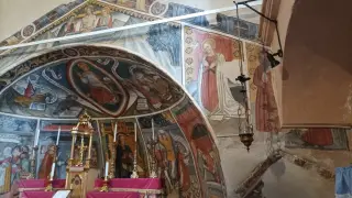 Abside affrescata - Cappella di Santo Stefano a Busca