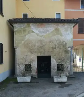 Facciata - Oratorio di San Bernardo o della Mora a Briona