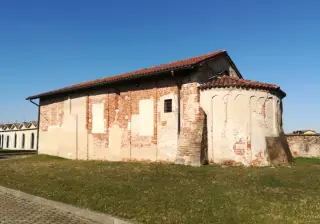 Abside e fianco - Chiesa Cimiteriale dei Santi Nazario e Celso a CaltignagaFrazione Sologno