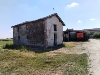 Facciata e fianco sinistro - Oratorio di San Biagio a Cameri