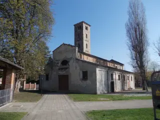 Facciata antica - Ex Chiesa dei Santi Pietro e Paolo a Caraglio