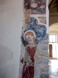 Navata minore Nord, tra quarta e quinta campata, affreschi - Ex Chiesa dei Santi Pietro e Paolo a Caraglio