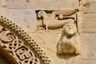 Lunetta Portale - Dettagli - Chiesa di Santa Fede a Cavagnolo