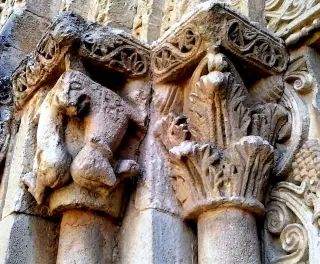 Capitelli - Chiesa di Santa Fede a Cavagnolo