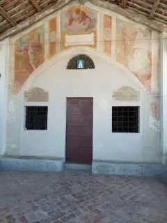 Affreschi del portico - Cappella di San Giovanni Evangelista a Centallo