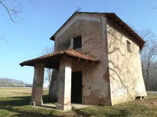 Facciata - Oratorio di San Germano della Baraggia a CavallirioFrazione San Germano