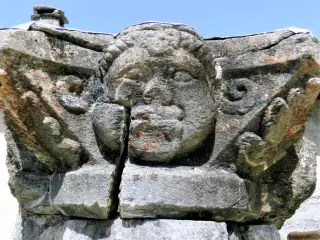 Scultura - Parrocchiale di Nostra Signora della Neve a Cesana TorineseFrazione Bousson