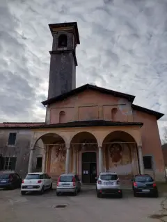 Facciata - Parrocchiale di Santa Maria Annunziata a BorgosesiaFrazione Agnona