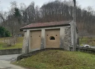 Fianco - Chiesa di San Gregorio o Madonna della Serra a Crevacuore