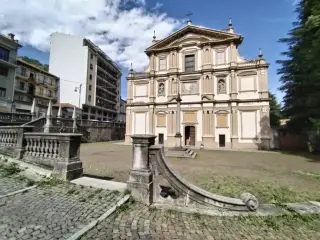 Facciata - Parrocchiale di San Giorgio a Coggiola