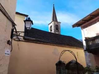 Fianco e campanile - Chiesa di San Bartolomeo a Germagno