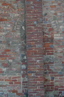 Fianco Sinistro - Porta tamponata - Chiesa di San Felice a Cinaglio