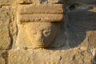 Peduccio antropomorfo - Chiesa o Pieve della Madonna della Pieve o di Santa Maria a Cortemilia