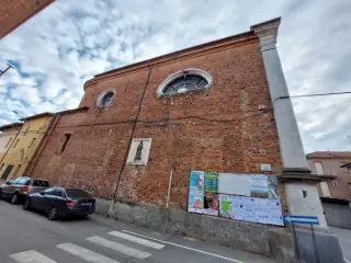 Fianco - Chiesa di San Francesco a Livorno Ferraris